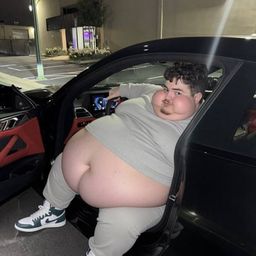 Coin image for 6mBdqHstBEYY7epWDhAUh99EUbvjoBQPyMhpTUMKpump