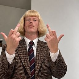 Coin image for 8XdDbTPadZNs7CddFn9xVGCEbMDUPWWYTrqAKmpspump